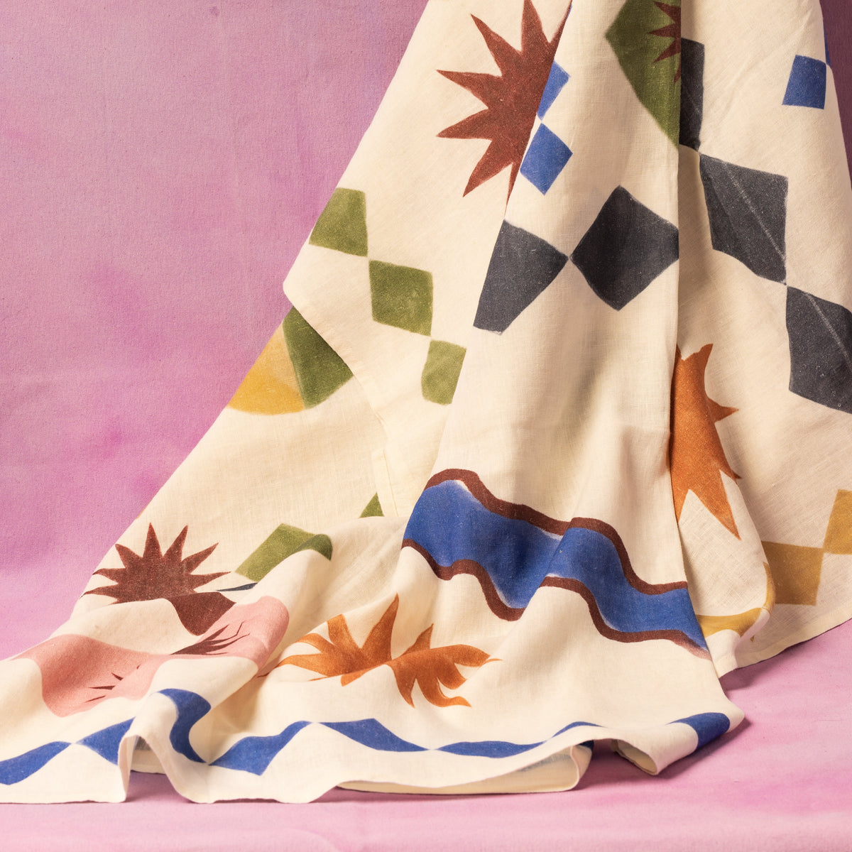 The Good Tablecloth - Hand-Drawn Linen Blend
