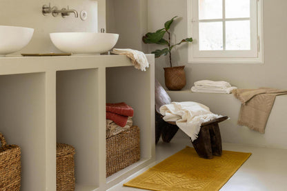 Enzo Bath Mat in Safran - 54 x 64 cm