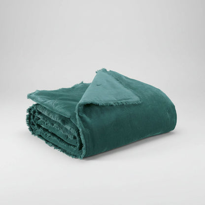 Throw Fara Corinthe