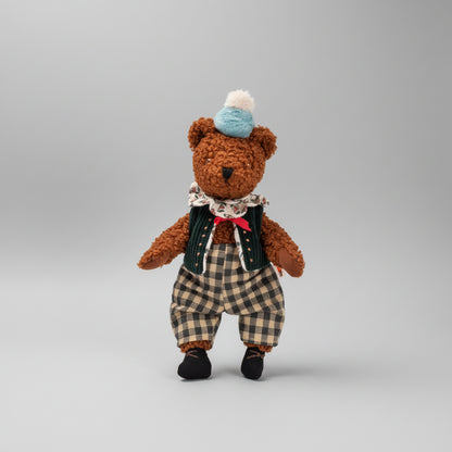 Baba the Large Bear, Les Minouchkas