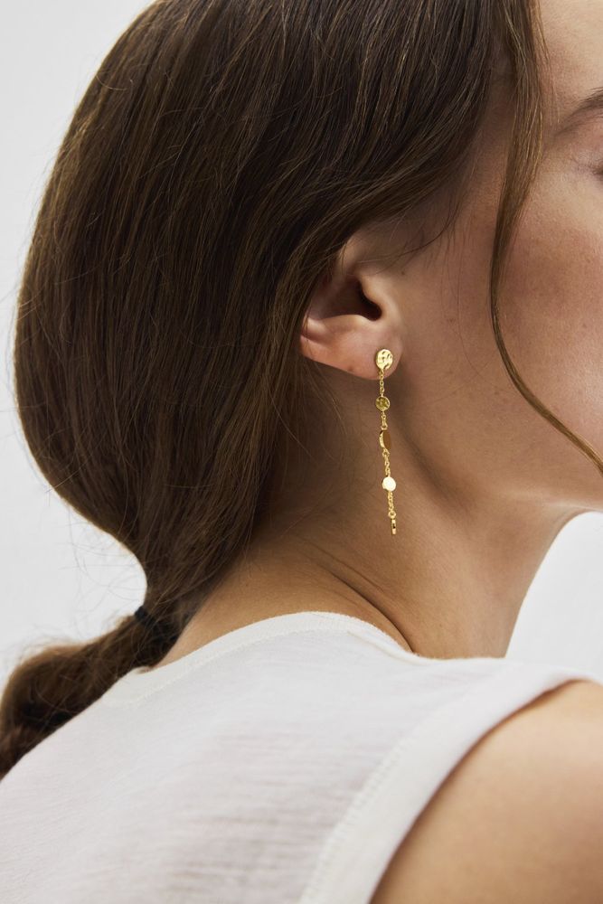 Elegant Dot Earrings with Movable Design
