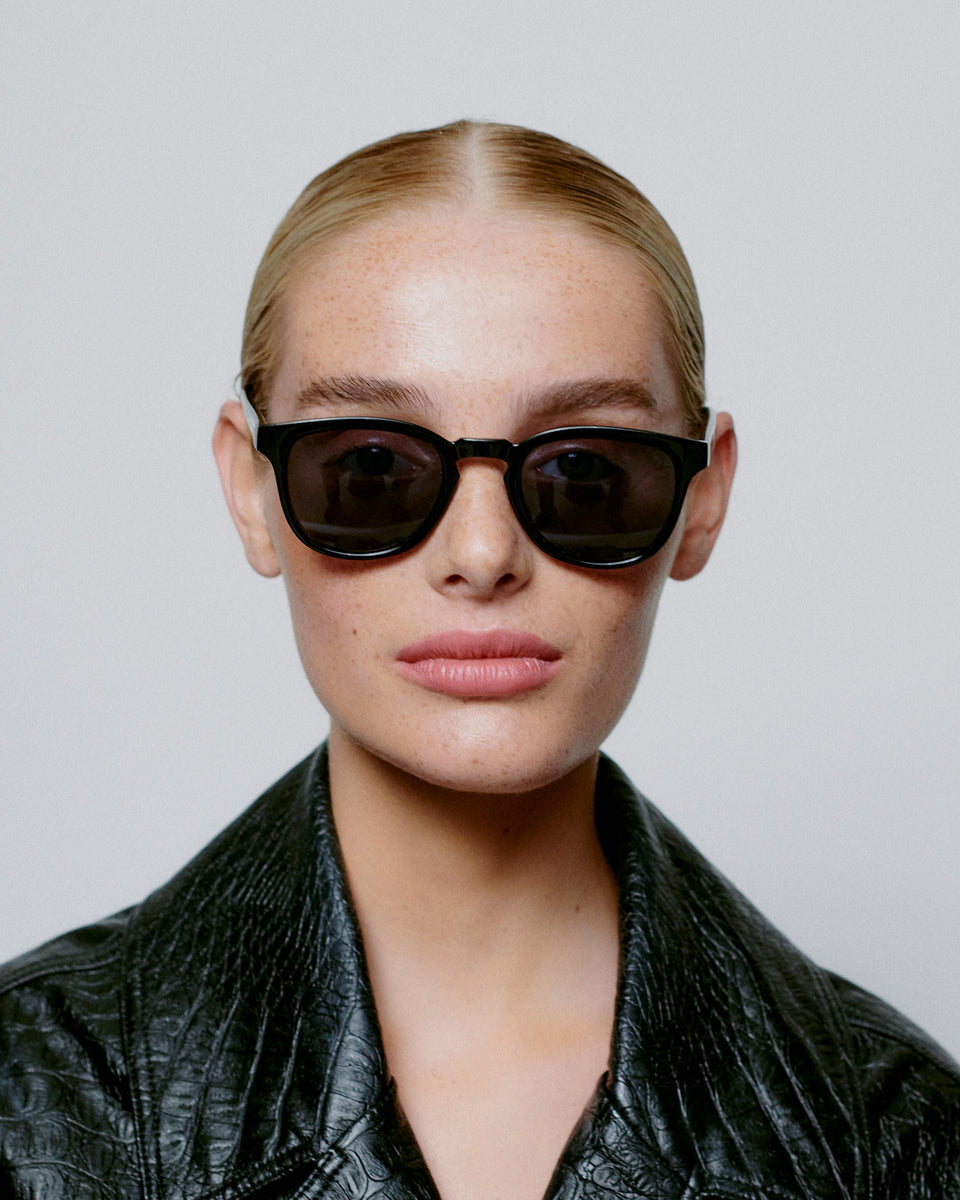 Bate Sunglasses - Black with UV400 Protection