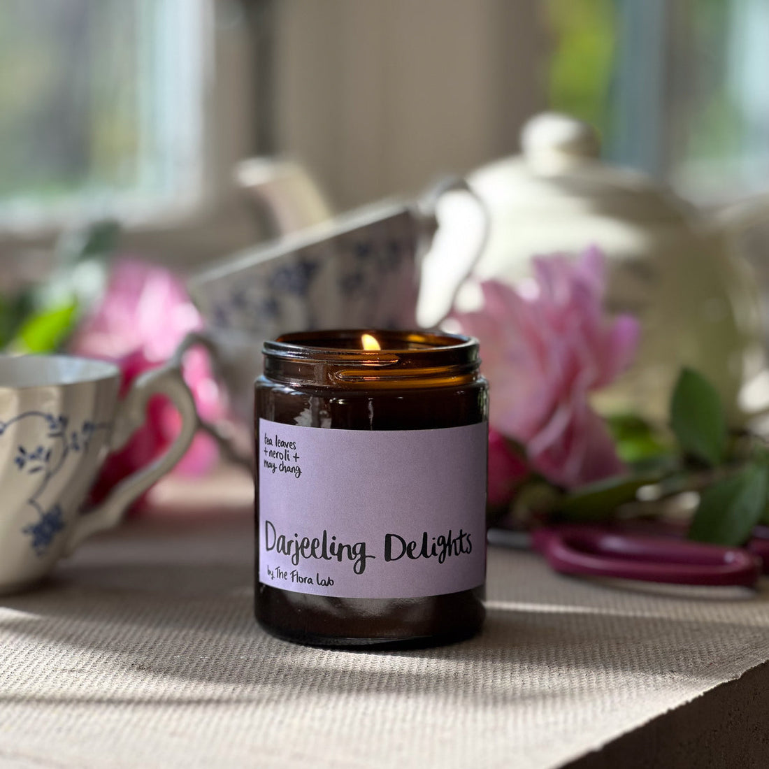Darjeeling Delights Soy Candle with Tea Leaves &amp; Neroli