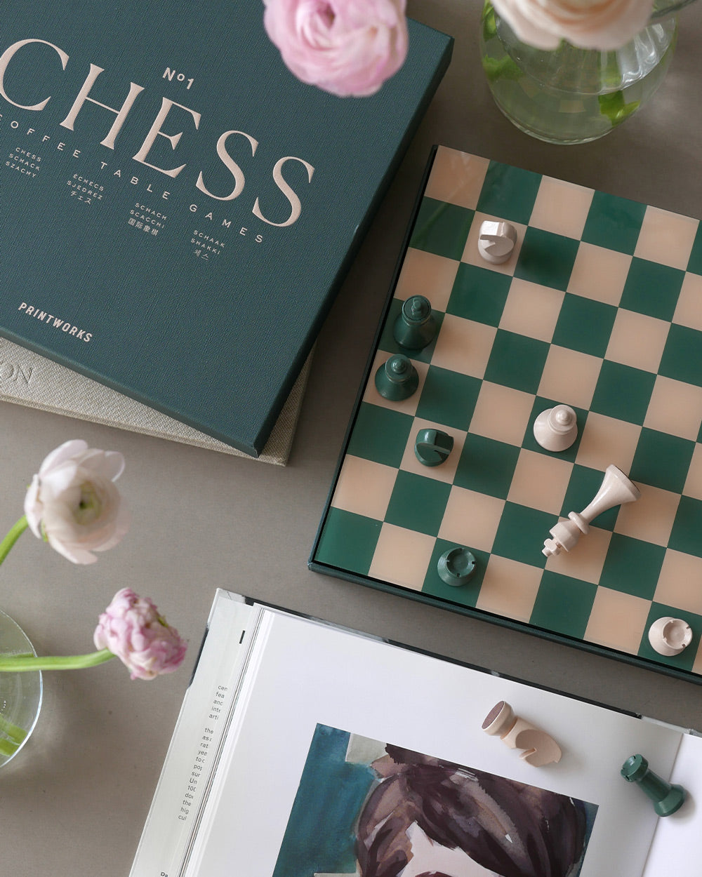 Classic Chess Set in Green