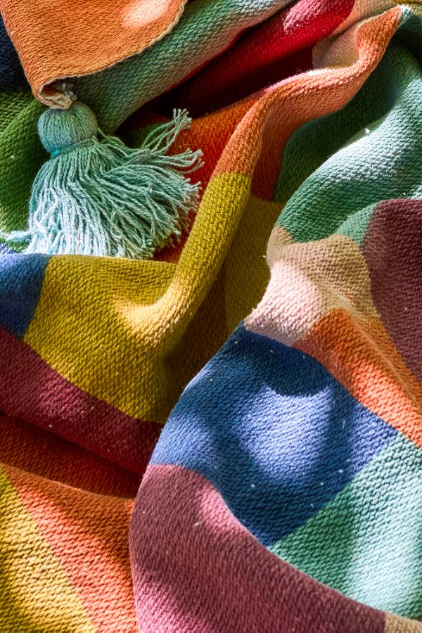 Colorine Woven Throw with Tassels
