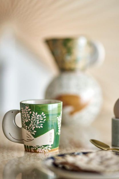 Hezha Stoneware Cup in Green with Floral Design