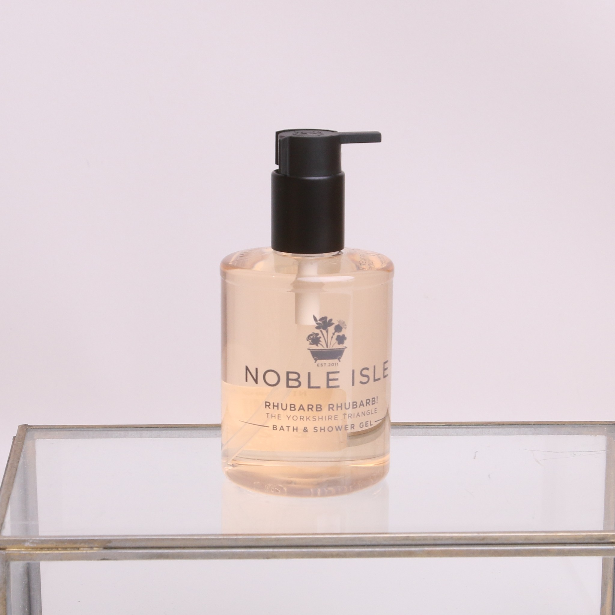 Noble Isle, Rhubarb Bath and Shower Gel