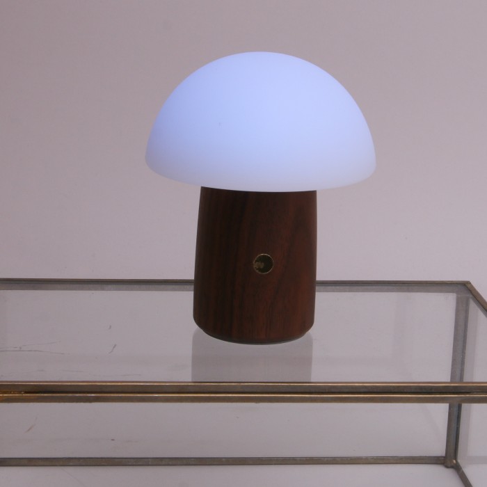 Gingko Design, Medium Walnut Alice Mushroom Light 